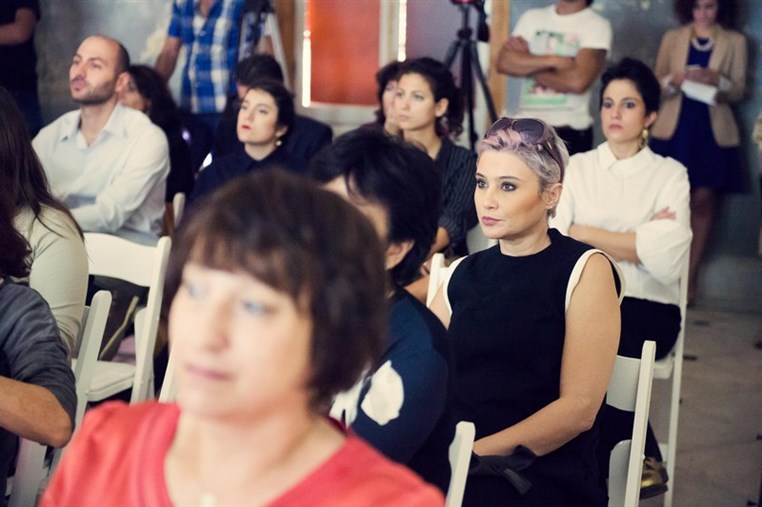 New Always GirlsCan social experiment video reveals the importance of loss of confidence during puberty and the impact on girls dreams